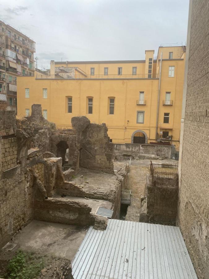 Il Tempio Dei Mannesi * Naples